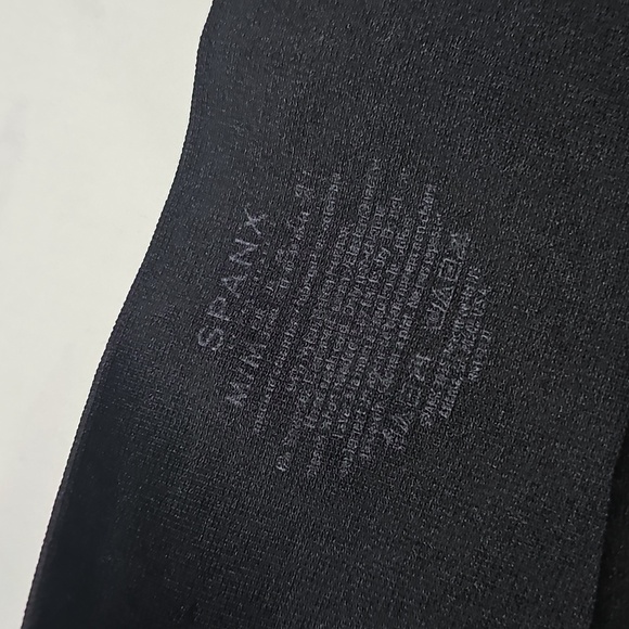 SPANX Black High-Rise Leggings Medium - Picture 3 of 4